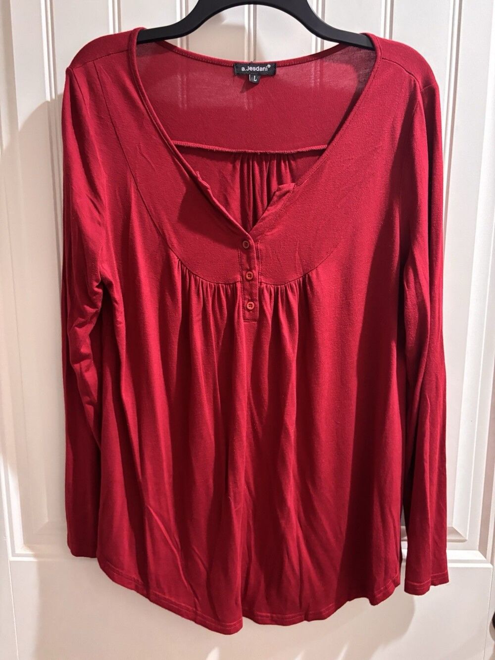 a.jesdani Top Womens Sz Large Jersey feel  Red